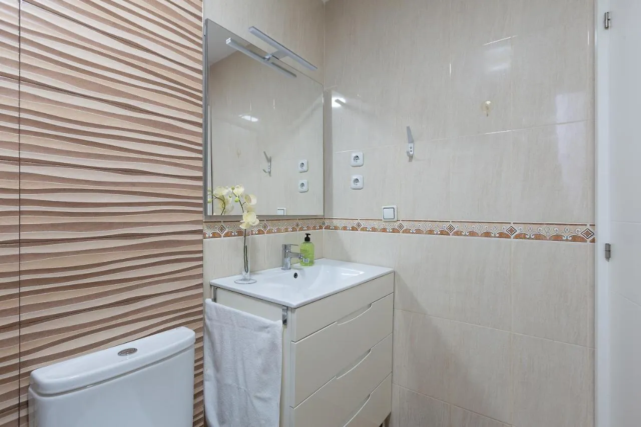 Apt Playa Y Montana Apartment Torremolinos Spain